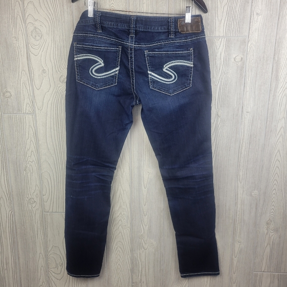 Silver Jeans - Picture 3 of 6